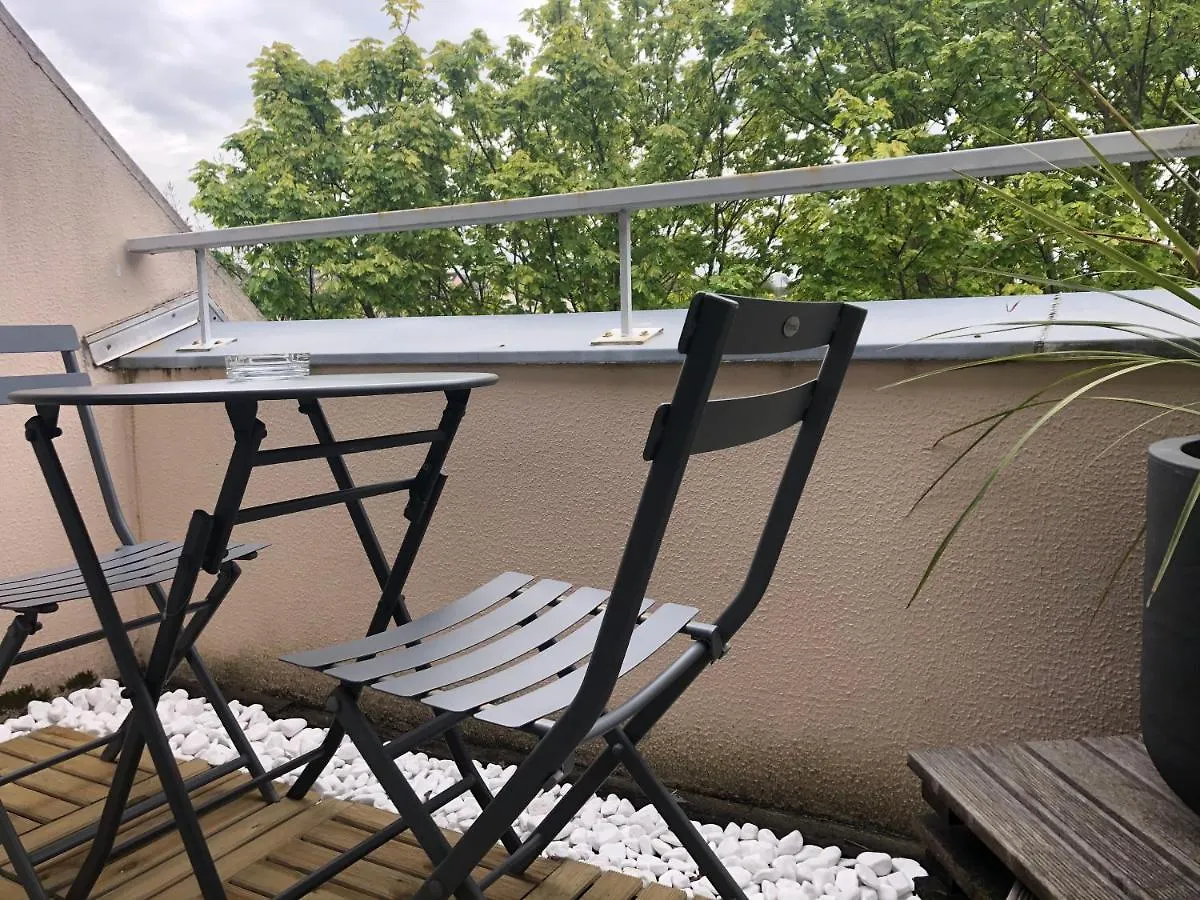 Appartement 2 Etoiles A 50M De La Plage - Treboul Douarnenez Apartment