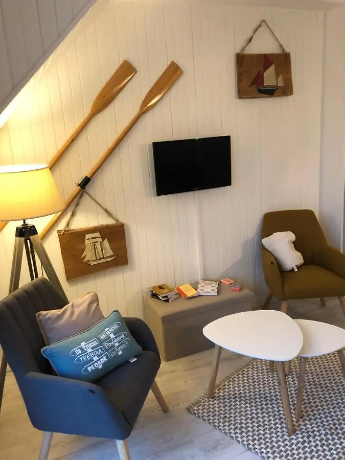 Apartment Appartement 2 Etoiles A 50M De La Plage - Treboul Douarnenez France