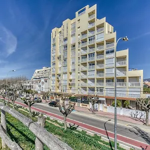 https://les-embruns.catalonia-hotels.com
